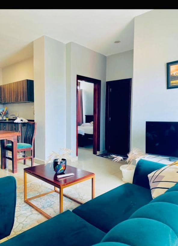 Eika Suites At Acacia Kampala Bagian luar foto